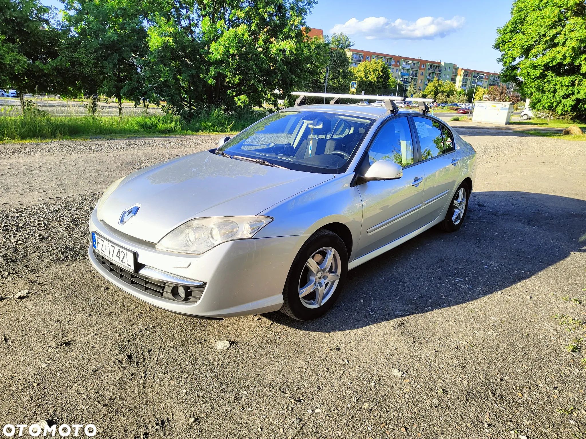 Renault Laguna - 1