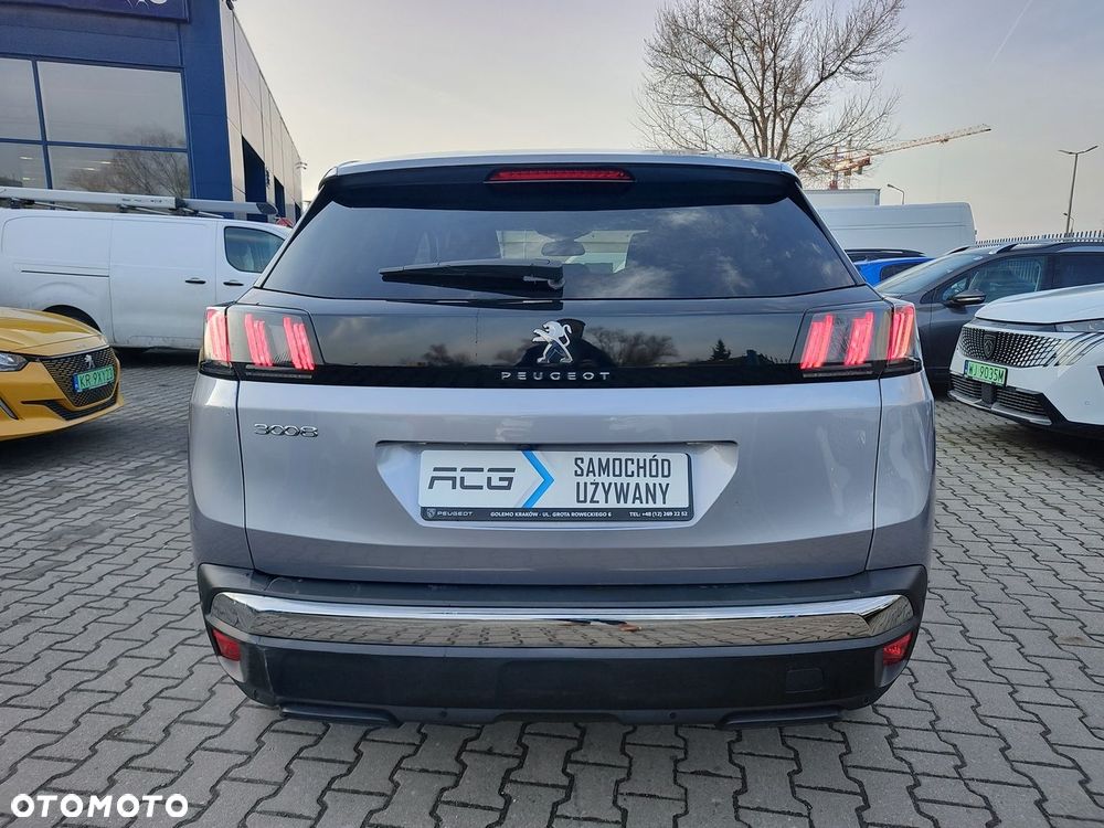 Peugeot 3008 1.2 PureTech Allure Pack S&S EAT8 - 5