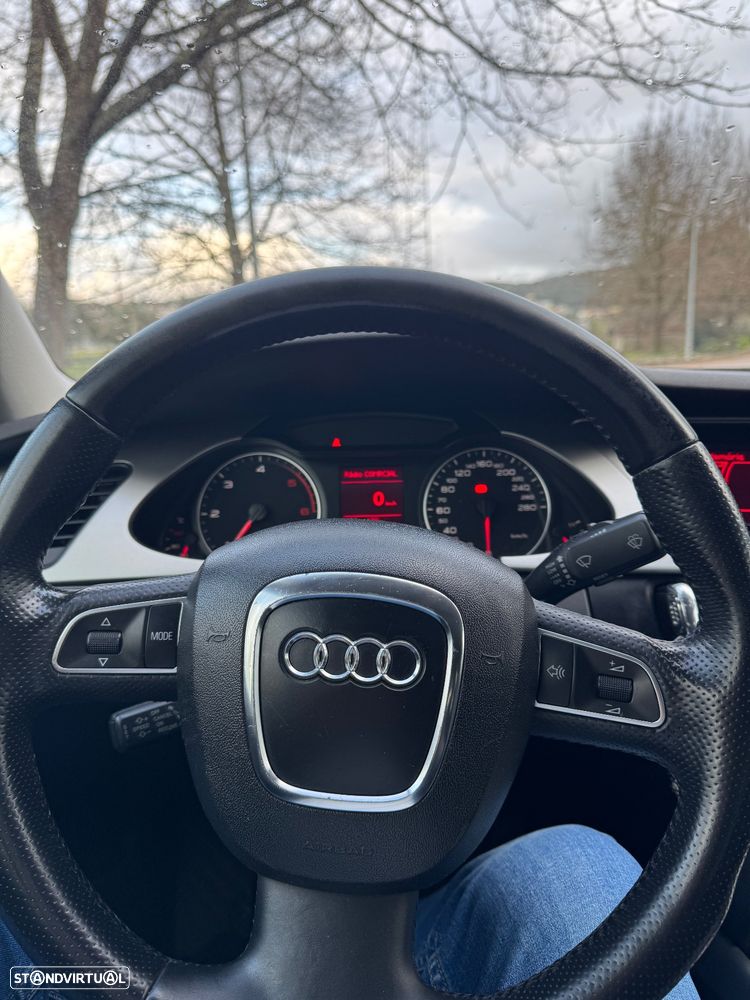 Audi A4 2.0 TDI Business Line Advance - 10