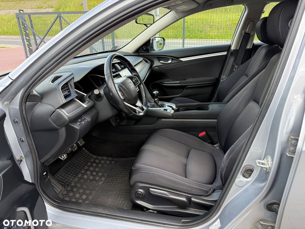 Honda Civic 1.5 T Elegance - 24