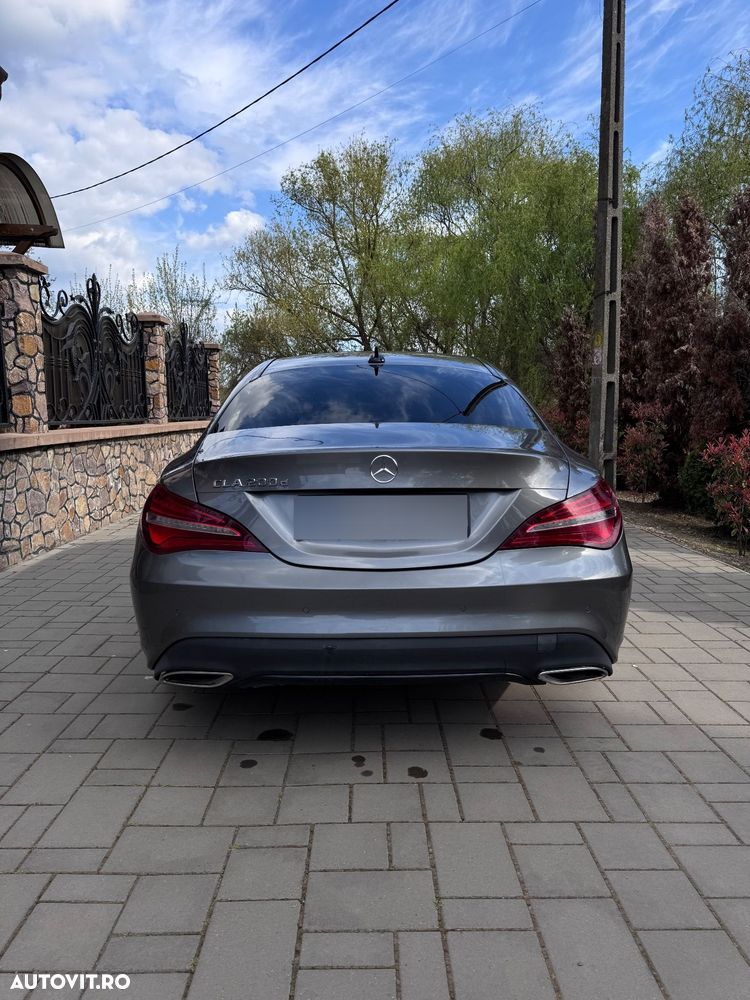 Mercedes-Benz CLA 200 - 6