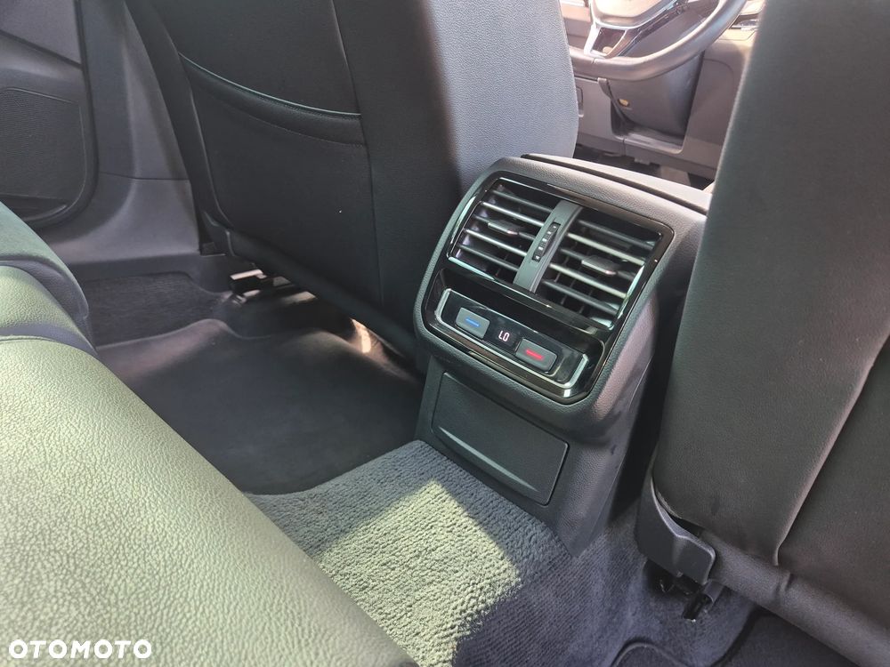 Volkswagen Passat Variant 1.4 TSI BMT ACT Highline DSG - 21