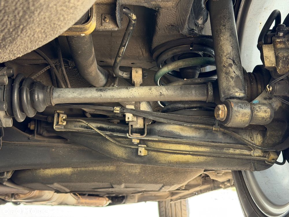 BMW Seria 3 - 22