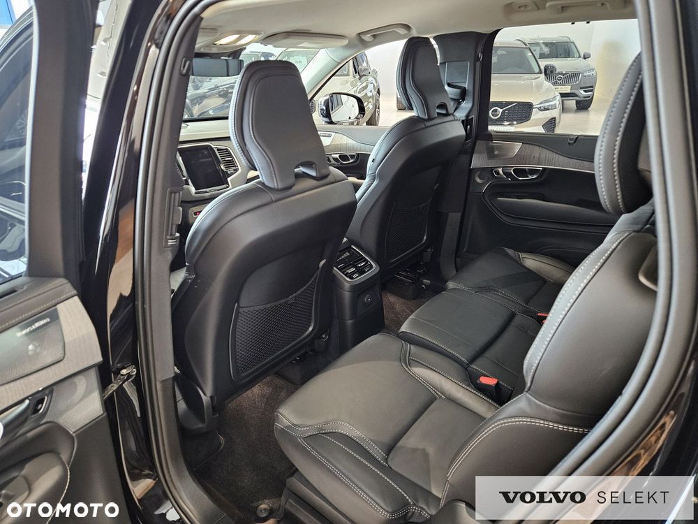Volvo XC 90 - 25