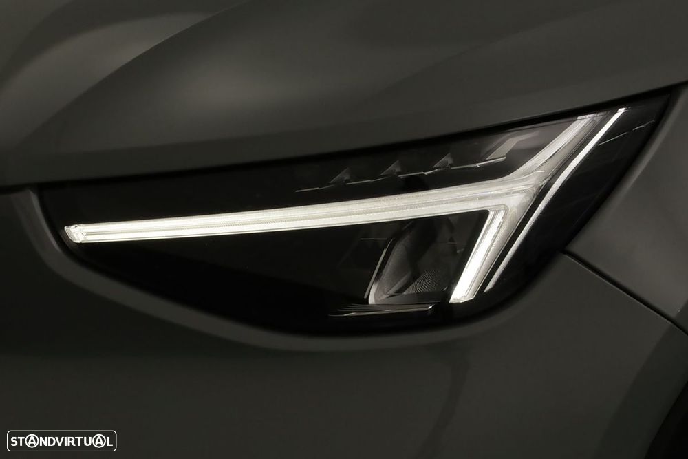 Volvo XC 40 2.0 B3 Essential - 6