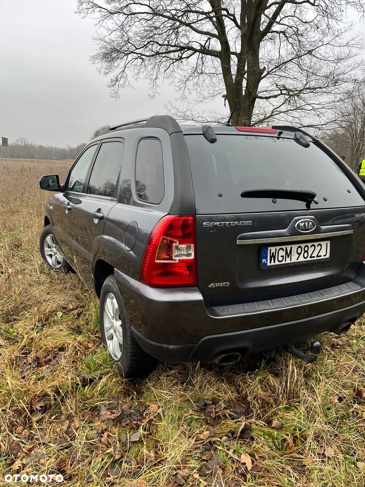 Kia Sportage 2.0 4WD Cup - 4