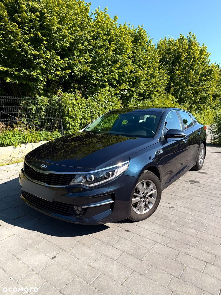 Kia Optima 2.0 M - 1