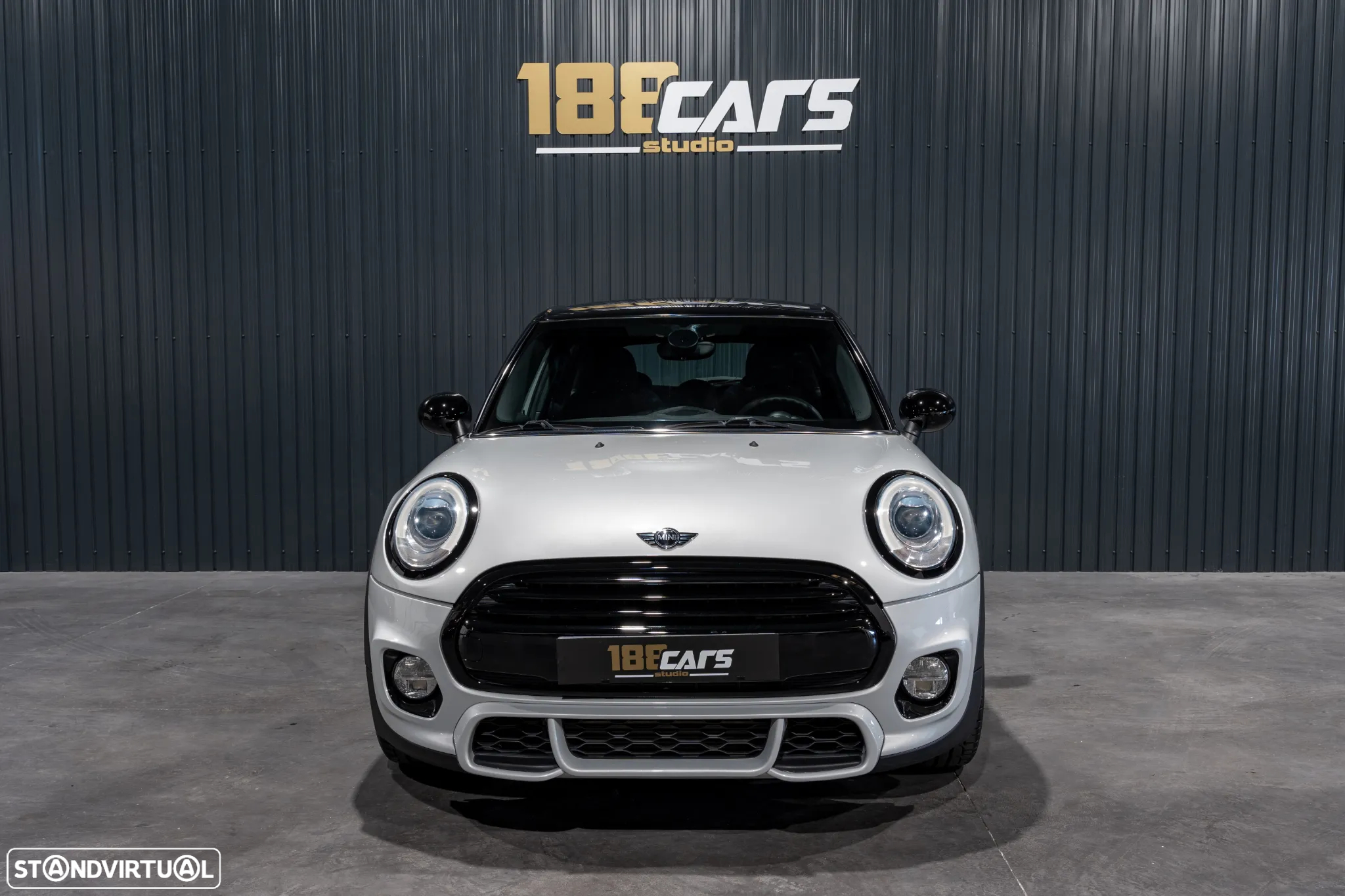 MINI 5 Portas Cooper D Auto - 41