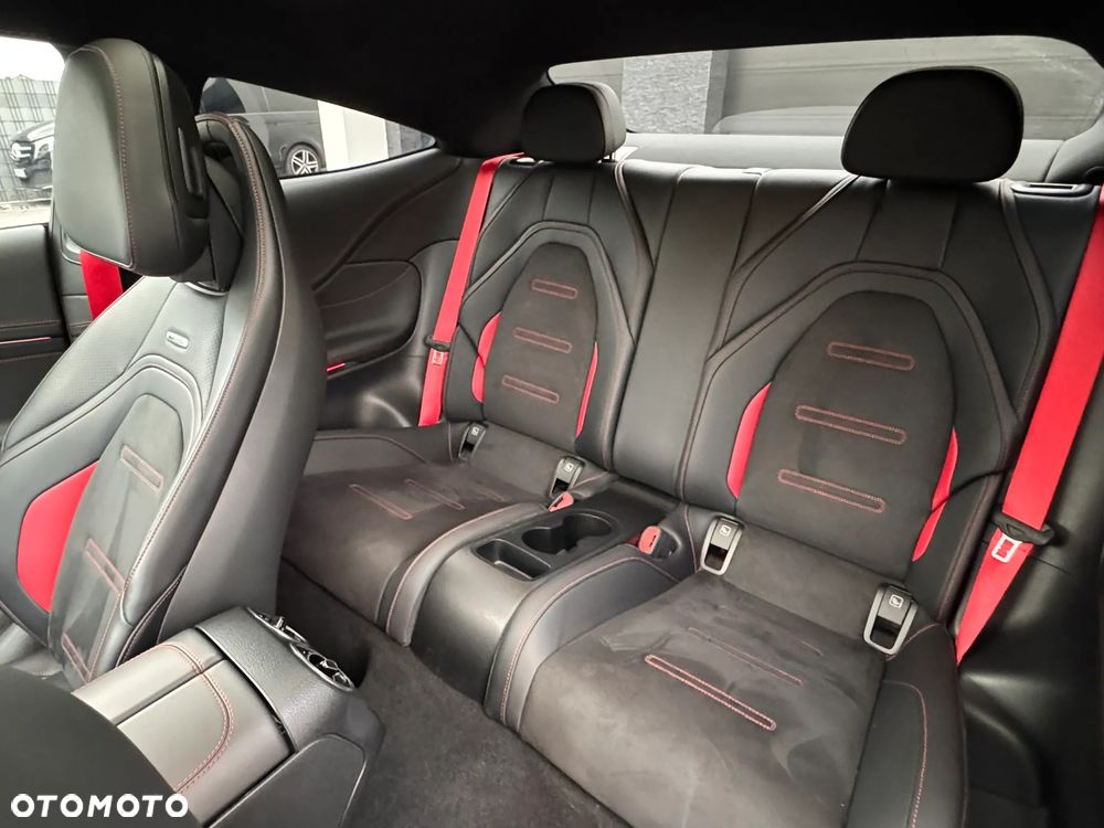 Mercedes-Benz CLE Mercedes-AMG 53 4MATIC+ AMG SPEEDSHIFT TCT 9G - 17
