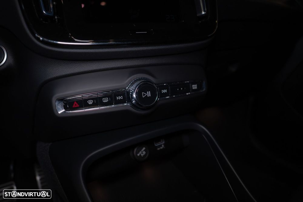 Volvo XC 40 1.5 T4 PHEV R-Design - 27