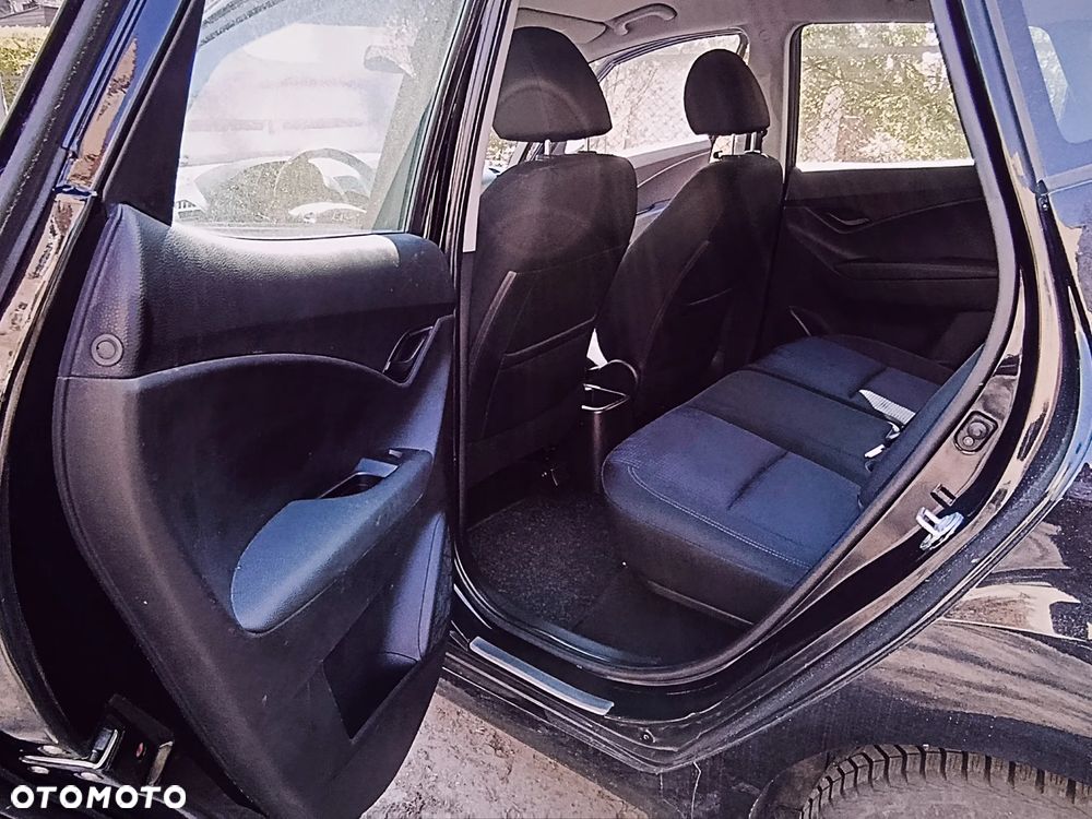 Hyundai ix20 1.4 blue Comfort - 10