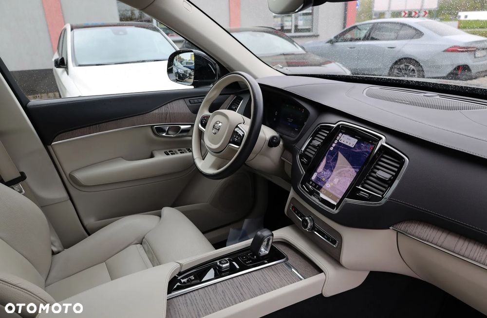Volvo XC 90 T8 AWD Plus Bright - 26