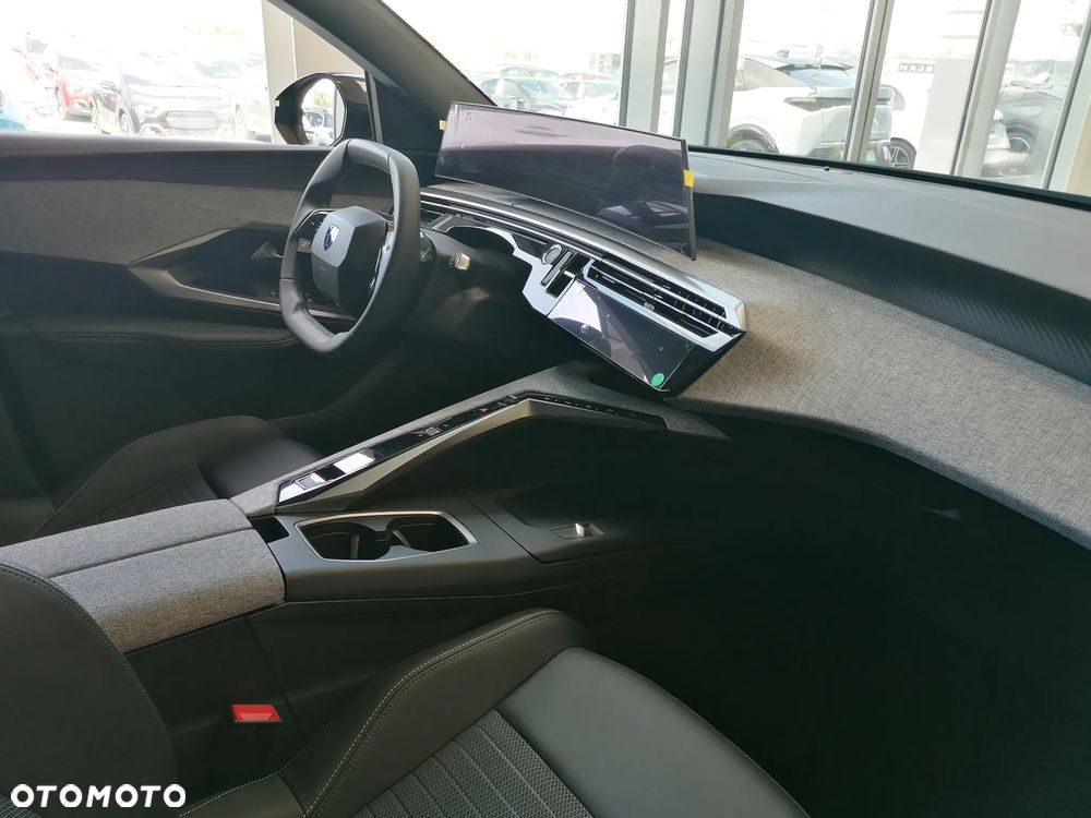 Peugeot 3008 1.2 PureTech mHEV Allure e-DCS6 - 9