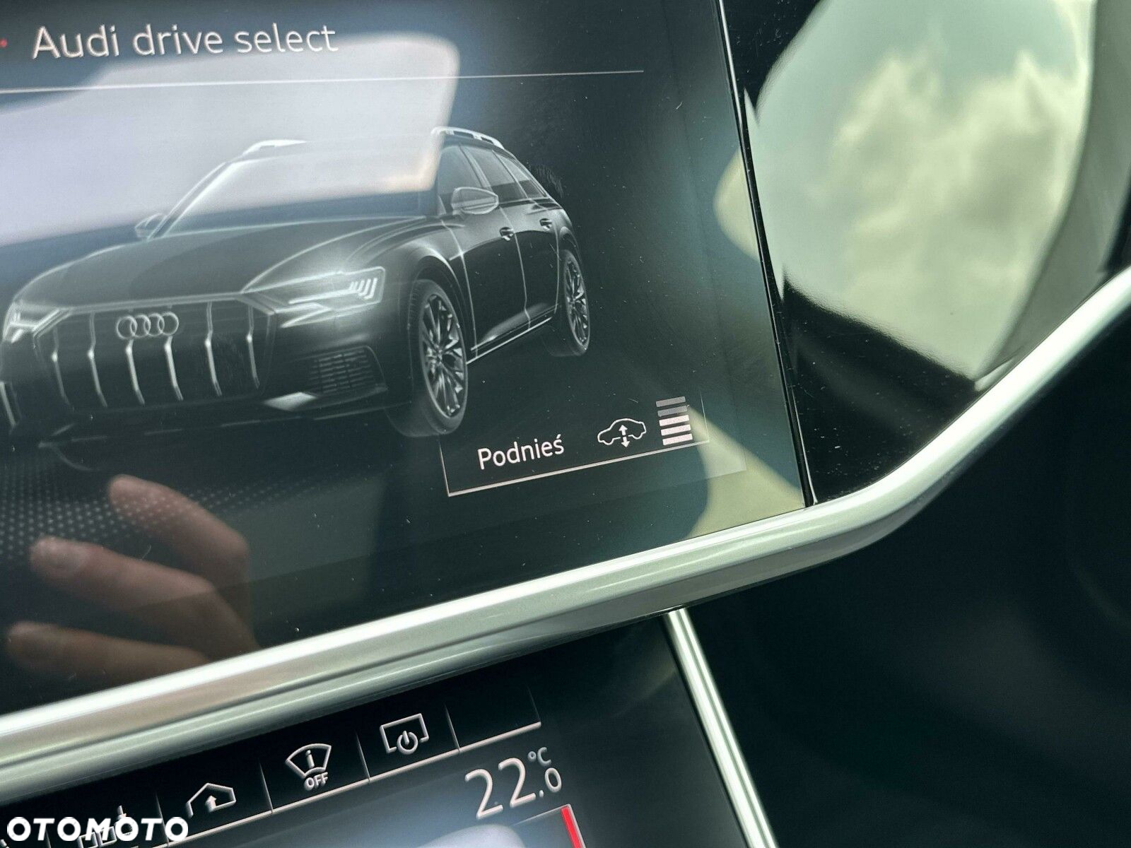 Audi A6 Allroad - 38