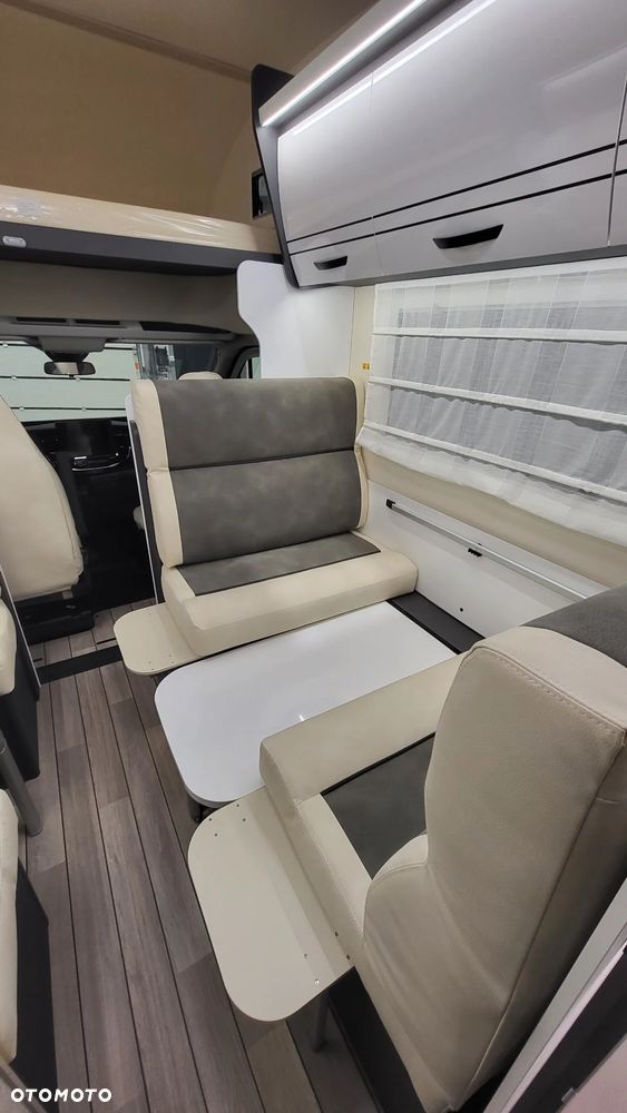 McLOUIS Glamys 322 - 7-osobowy - 17