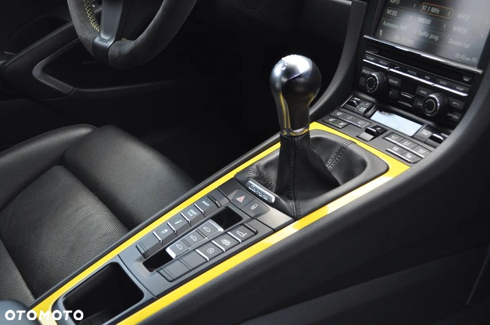 Porsche 911 Carrera S 50 Jahre - 31