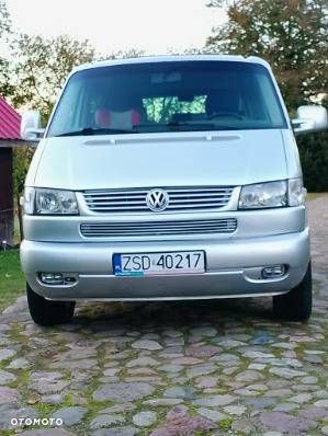 Volkswagen Multivan - 2