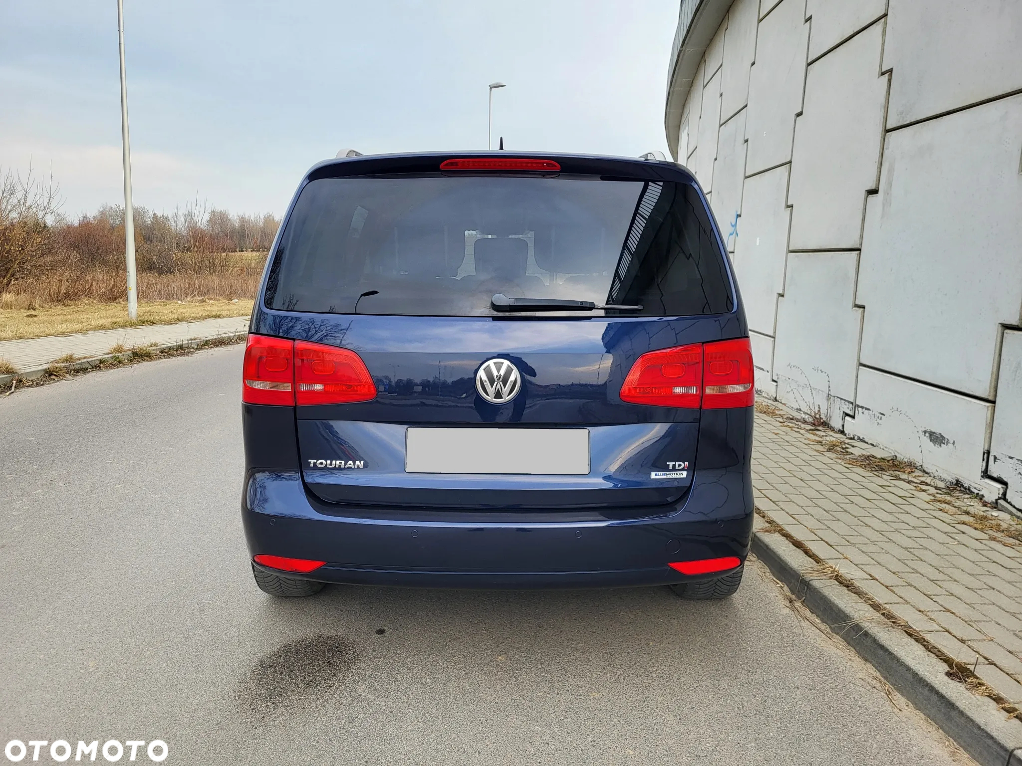 Volkswagen Touran - 5