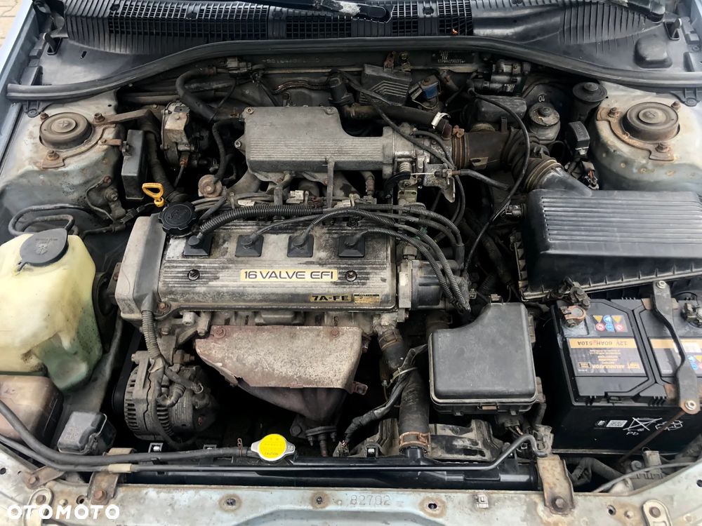 Toyota Carina 1.8 - 21