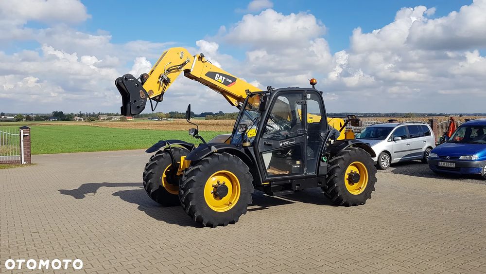 Caterpillar TH 407 - 33