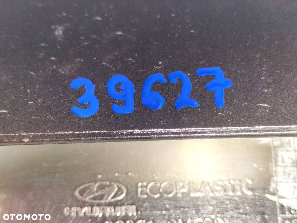 atrapa kratka grill hyundai genesis 08-13 sedan - 7