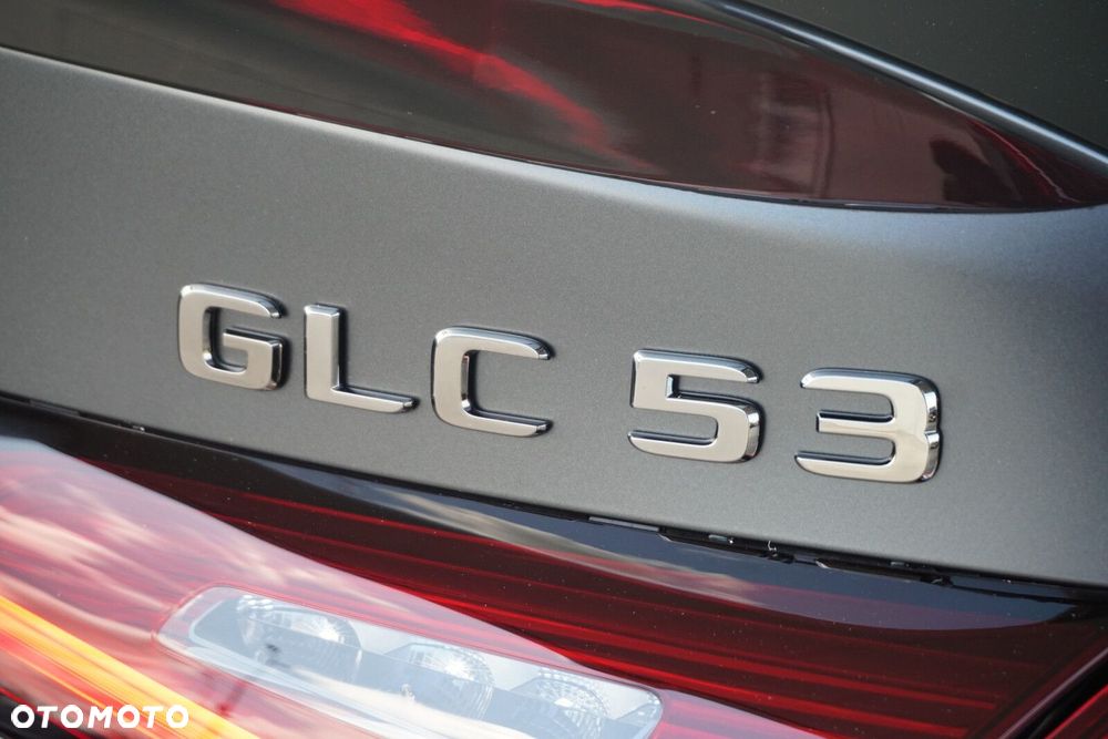 Mercedes-Benz GLC - 24