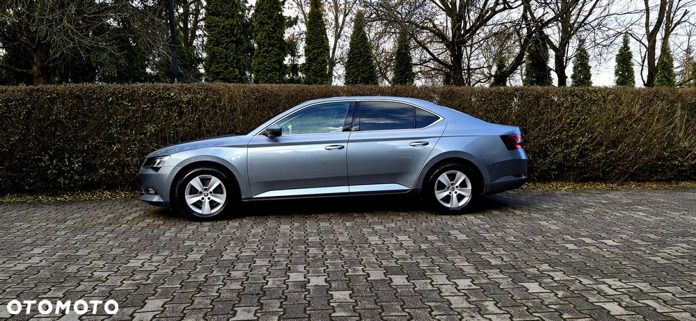 Skoda Superb 1.4 TSI ACT Style - 4