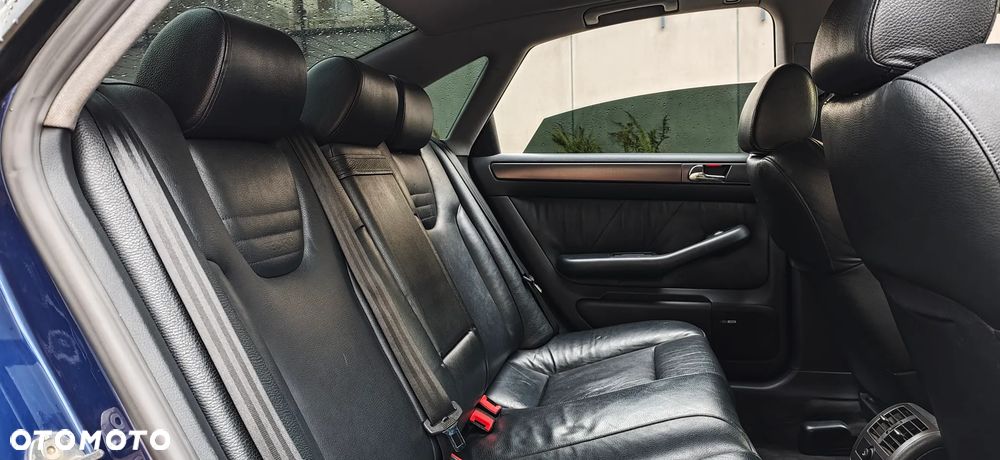 Audi A6 Limousine 2.8 - 10