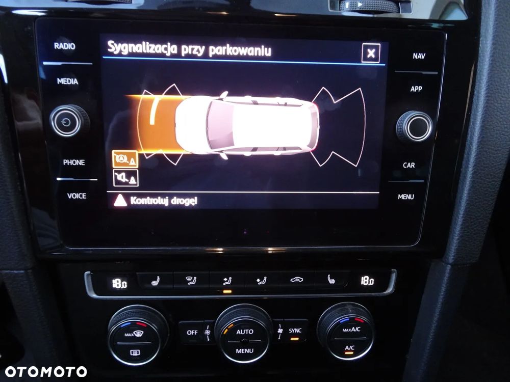 Volkswagen Golf 2.0 TDI BMT Comfortline EU6 - 28