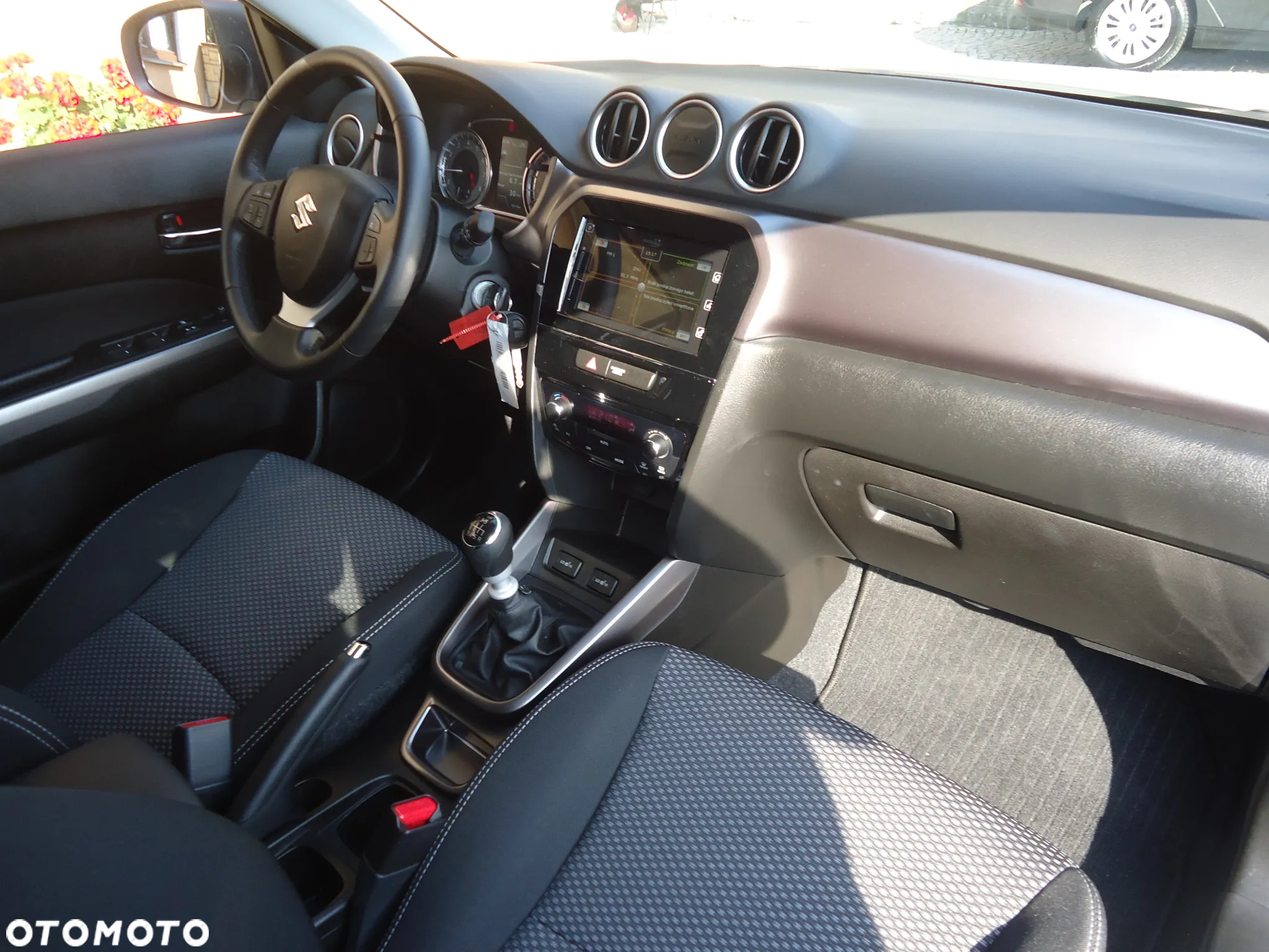 Suzuki Vitara 1.4 Boosterjet mHEV Premium Plus 2WD - 17