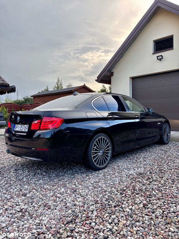 BMW Seria 5 ver-525d - 8