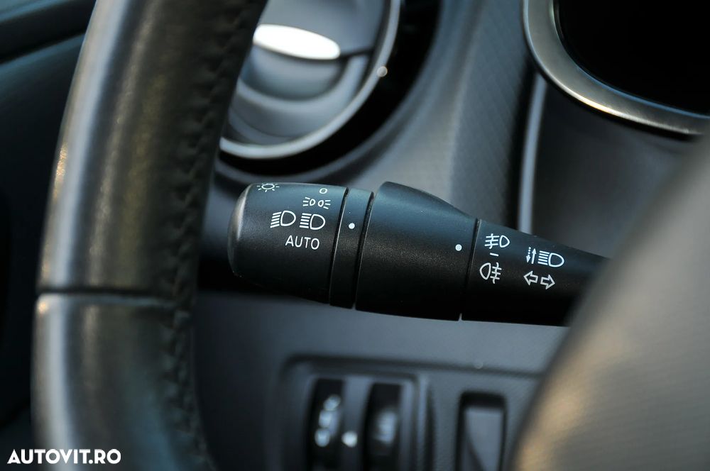 Renault Clio dCi 90 Limited - 16