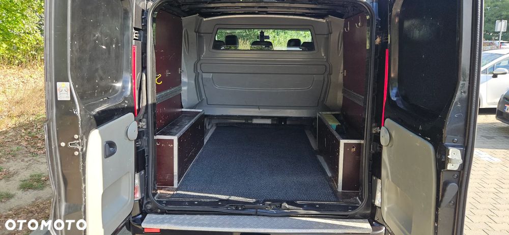 Renault Trafic - 10