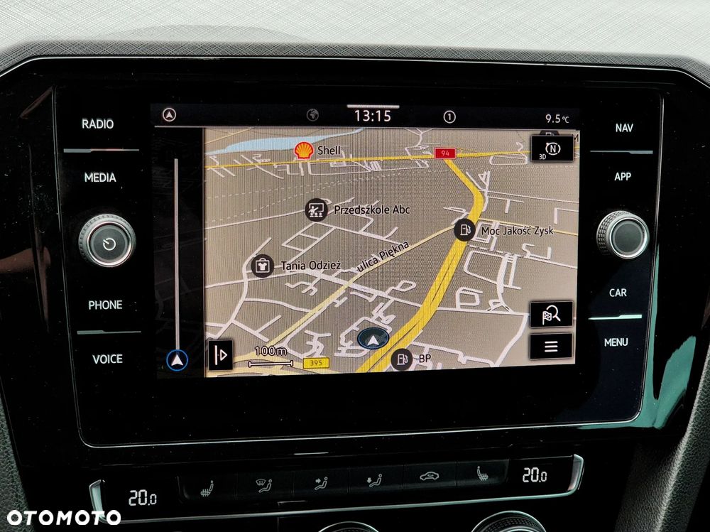 Volkswagen Passat 2.0 TSI Business DSG - 22