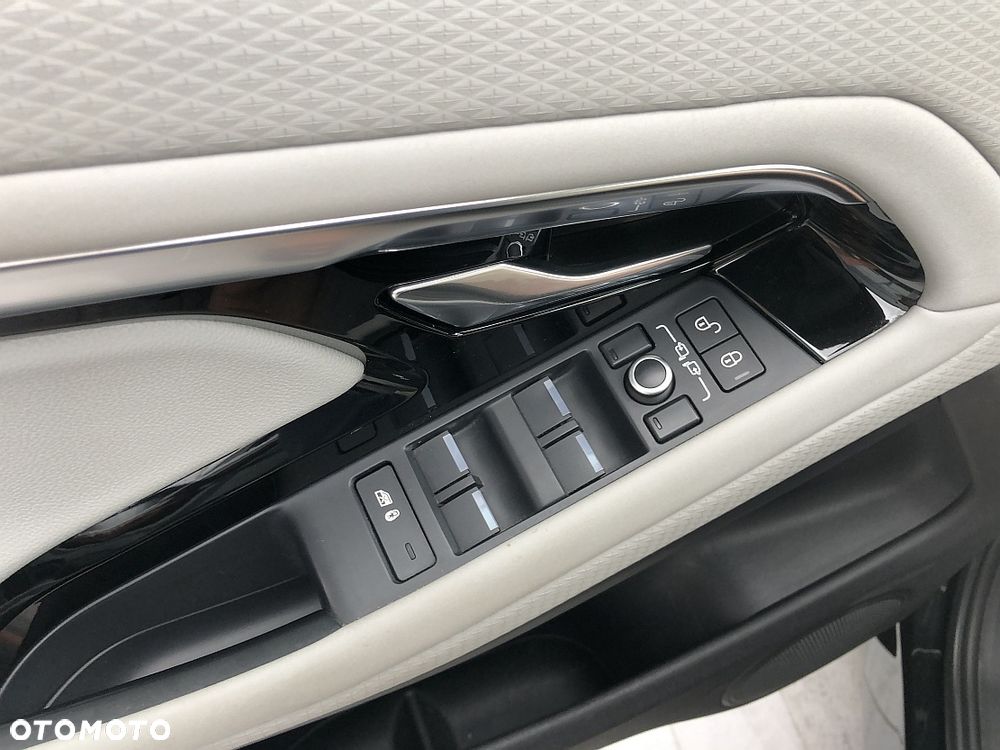 Land Rover Range Rover Evoque 2.0 P200 mHEV R-Dynamic S - 19