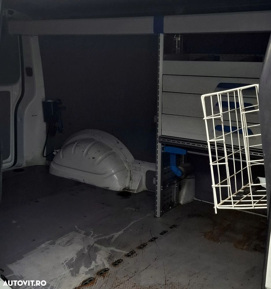 Volkswagen transporter - 9