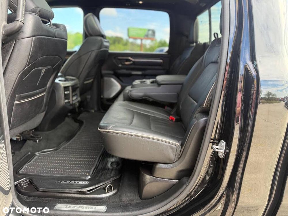 RAM 1500 5.7 Crew Cab Limited - 18