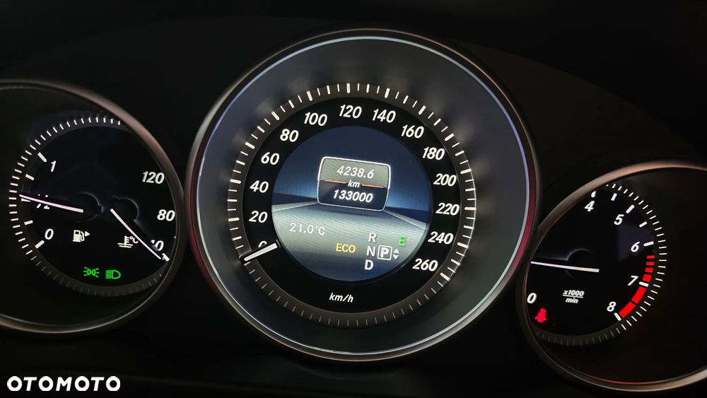 Mercedes-Benz Klasa E 200 7G-TRONIC Elegance - 6