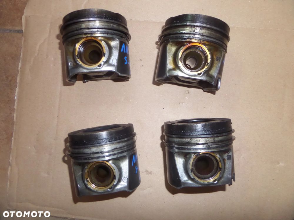 11529 Tłok Sprinter 906 2.2 cdi 651 - 2