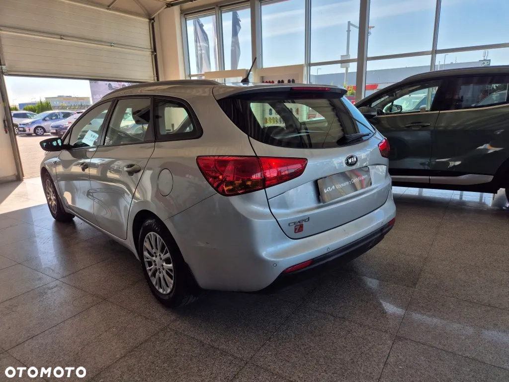 Kia Ceed Cee'd 1.6 GDI M - 7
