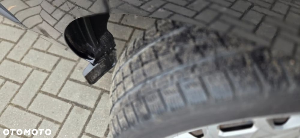 Ford TRANSIT CUSTOM - 23