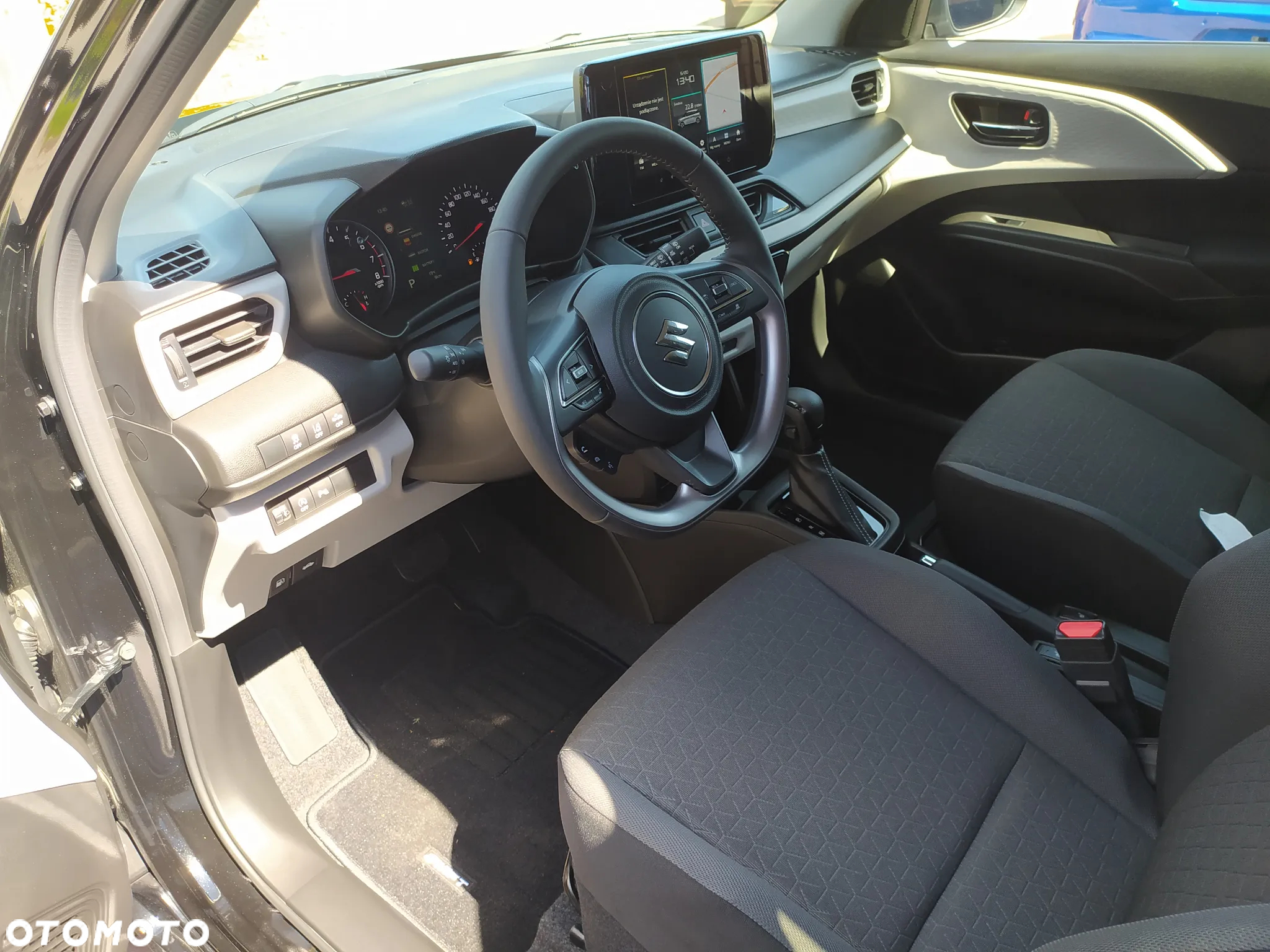 Suzuki Swift 1.2 Dualjet SHVS Premium Plus CVT - 20