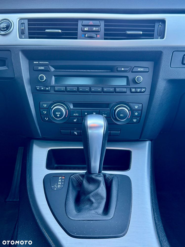BMW Seria 3 - 21