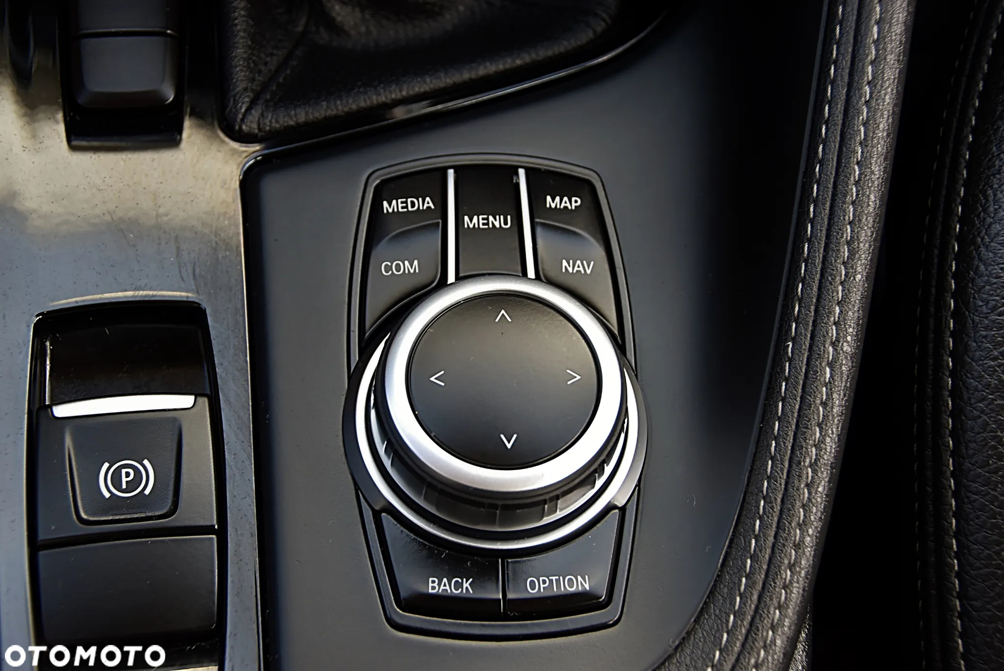 BMW X1 sDrive18i GPF xLine - 34
