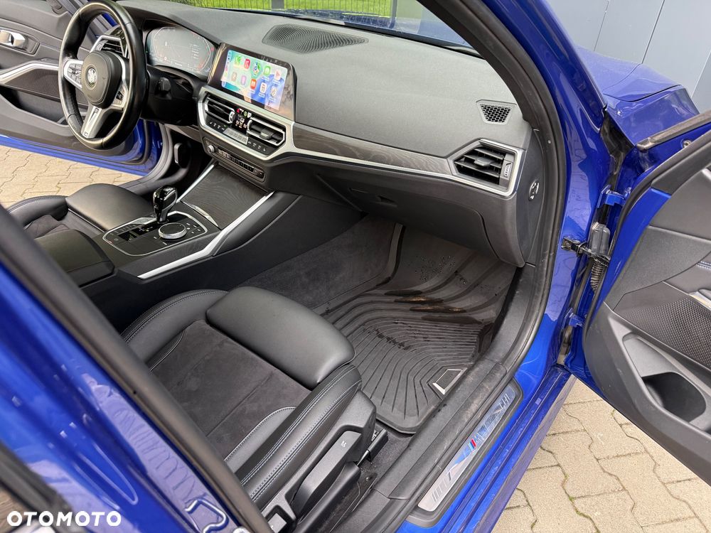 BMW Seria 3 330i M Sport sport - 34