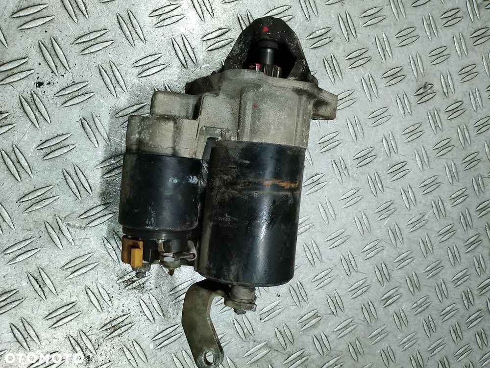 POMPA WSPOMAGANIA VW PASSAT B5 FL 0001107073   06B911023 2.0 - 2