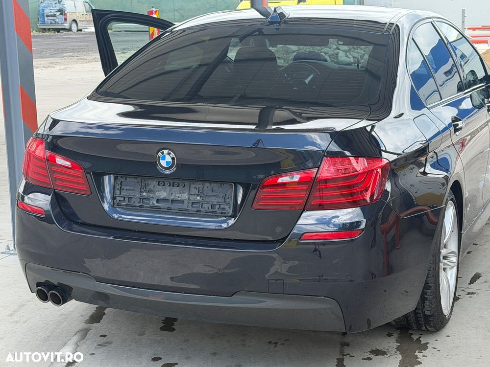 BMW Seria 5 520d Sport-Aut. - 4