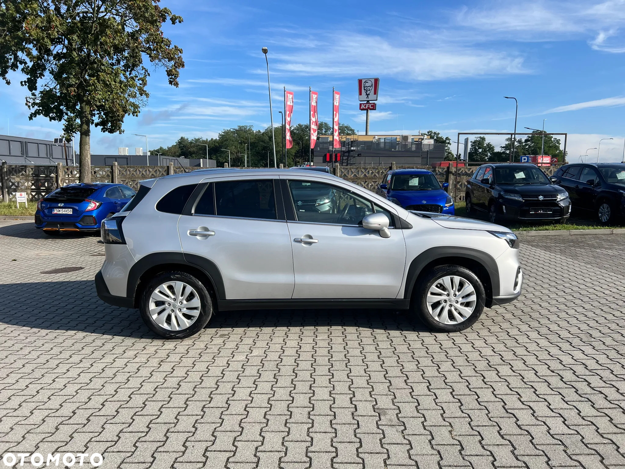 Suzuki SX4 S-Cross 1.5 DualJet Hybrid Premium Plus SP AGS - 13