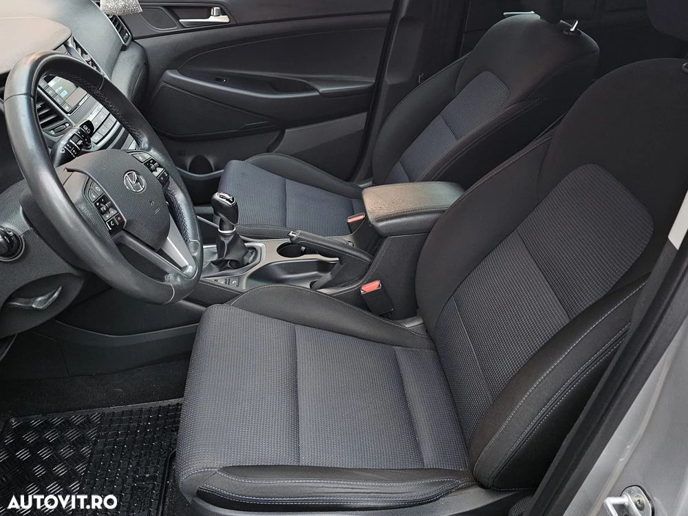 Hyundai Tucson 1.6 GDI 2WD 6MT ISG Style - 11