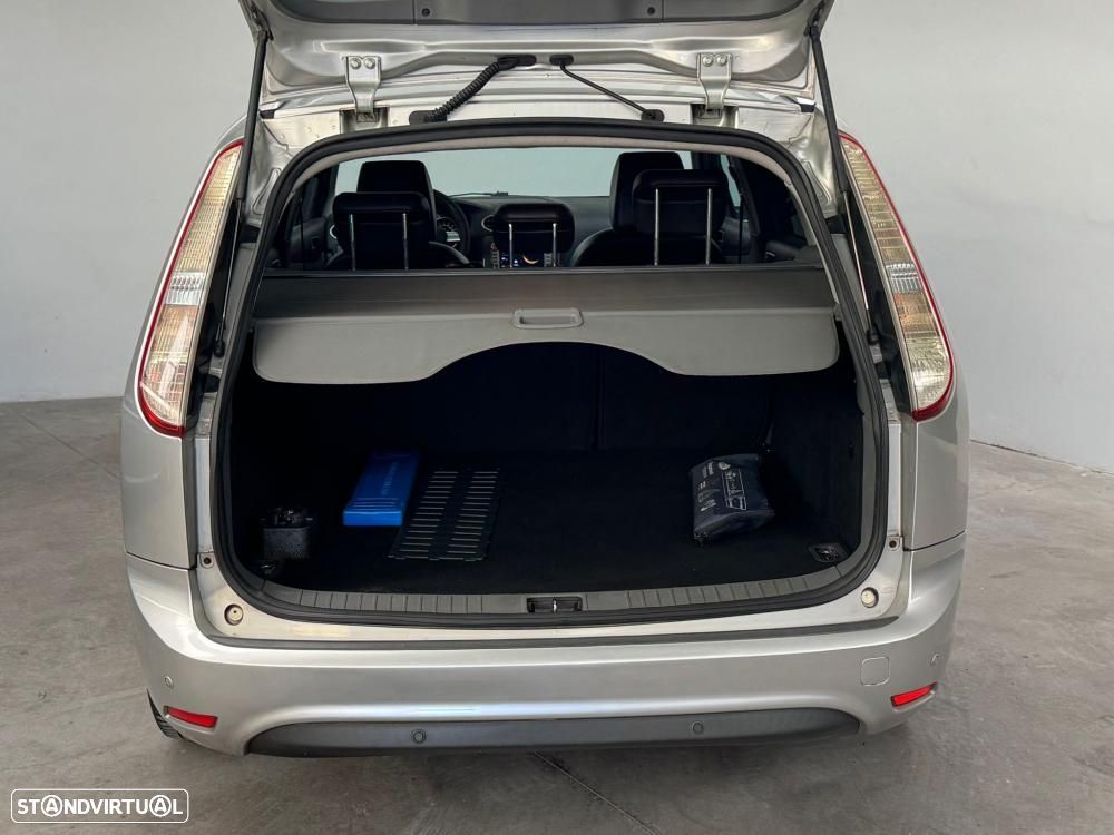 Ford Focus SW 1.6 TDCi Titanium - 15